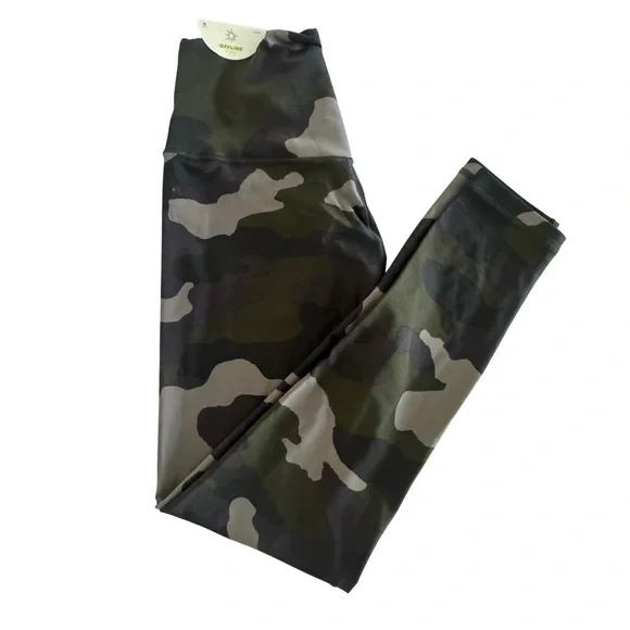 NWT OFFLINE by Aerie Real Me Hi-Rise 7/8 Legging Camo Green/Black Women’s M - Picture 5 of 11